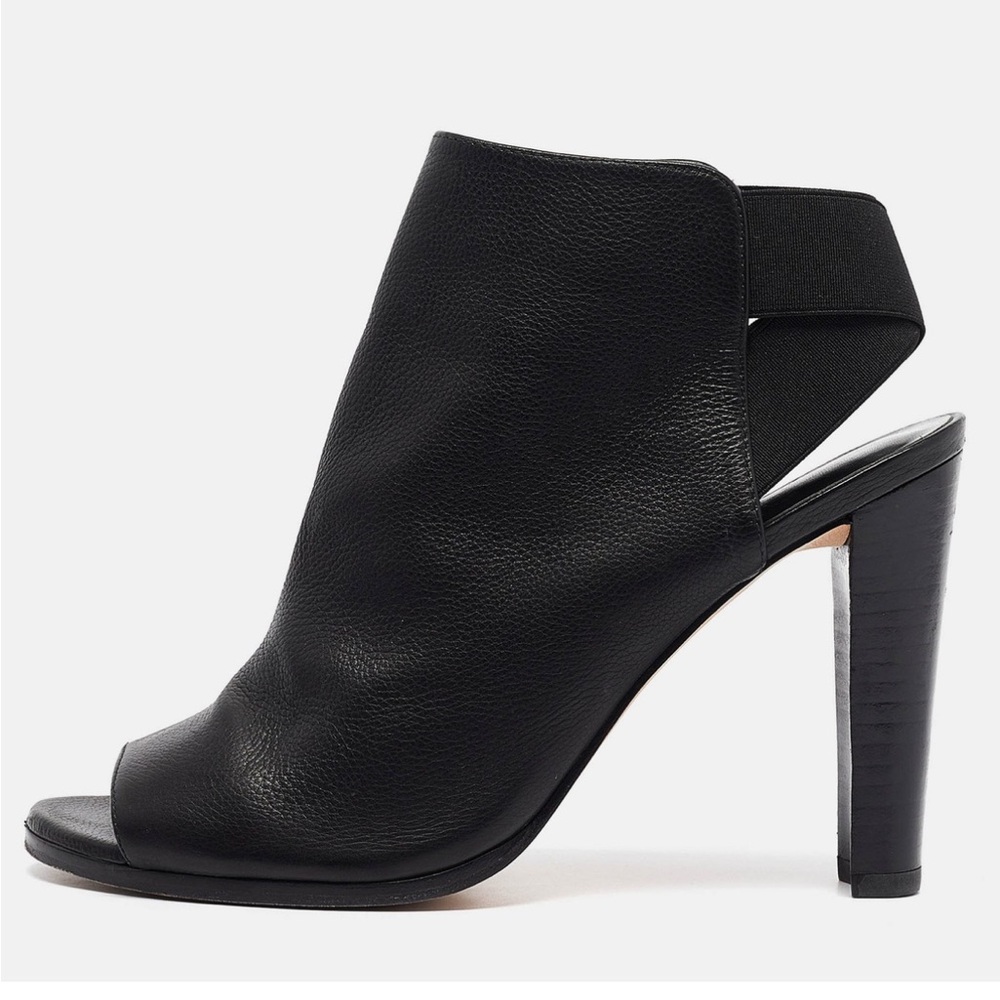 Stuart Weitzman Hereitis Peep Toe Leather Bootie